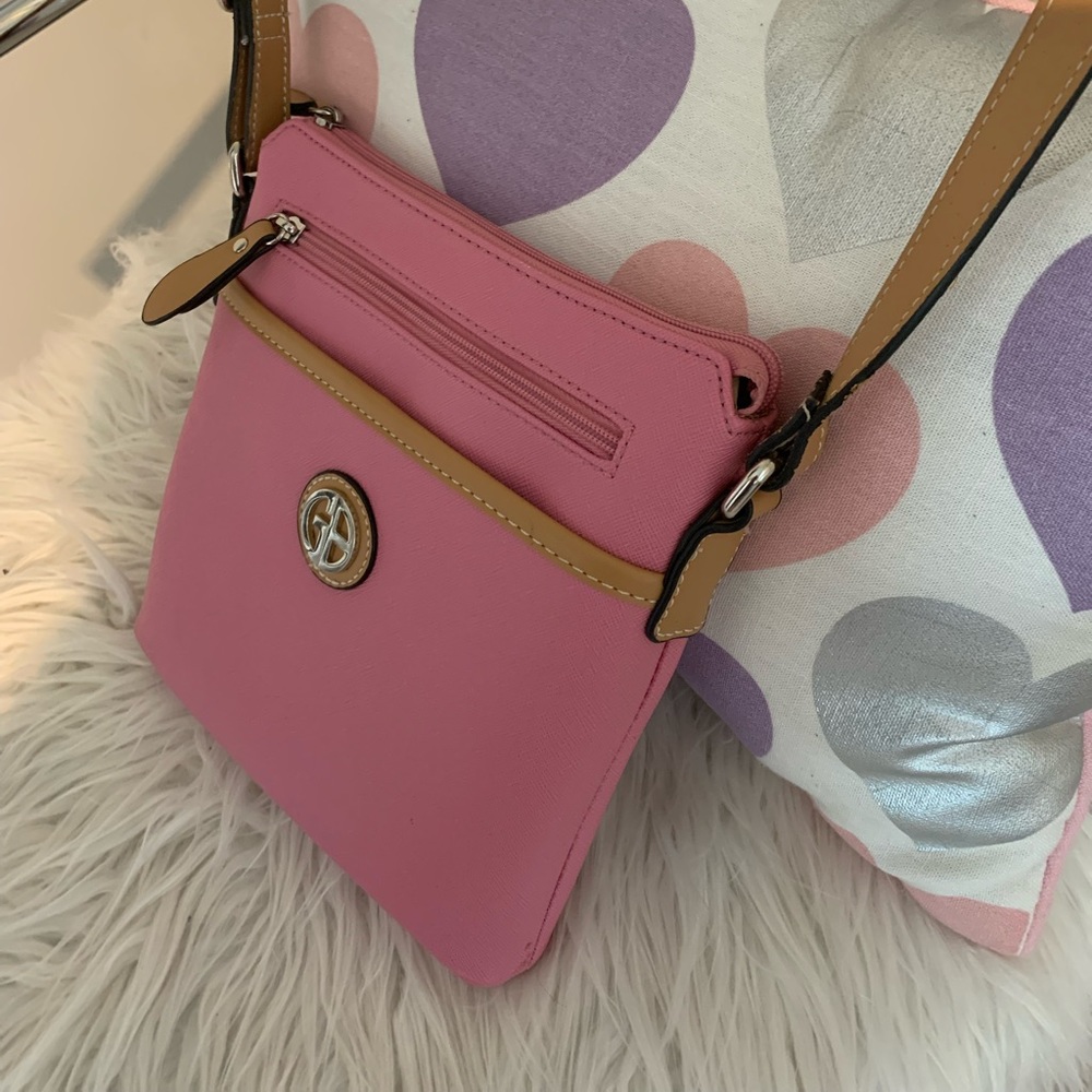 GIANI BERNINI HOT PINK CROSSBODY HANDBAG